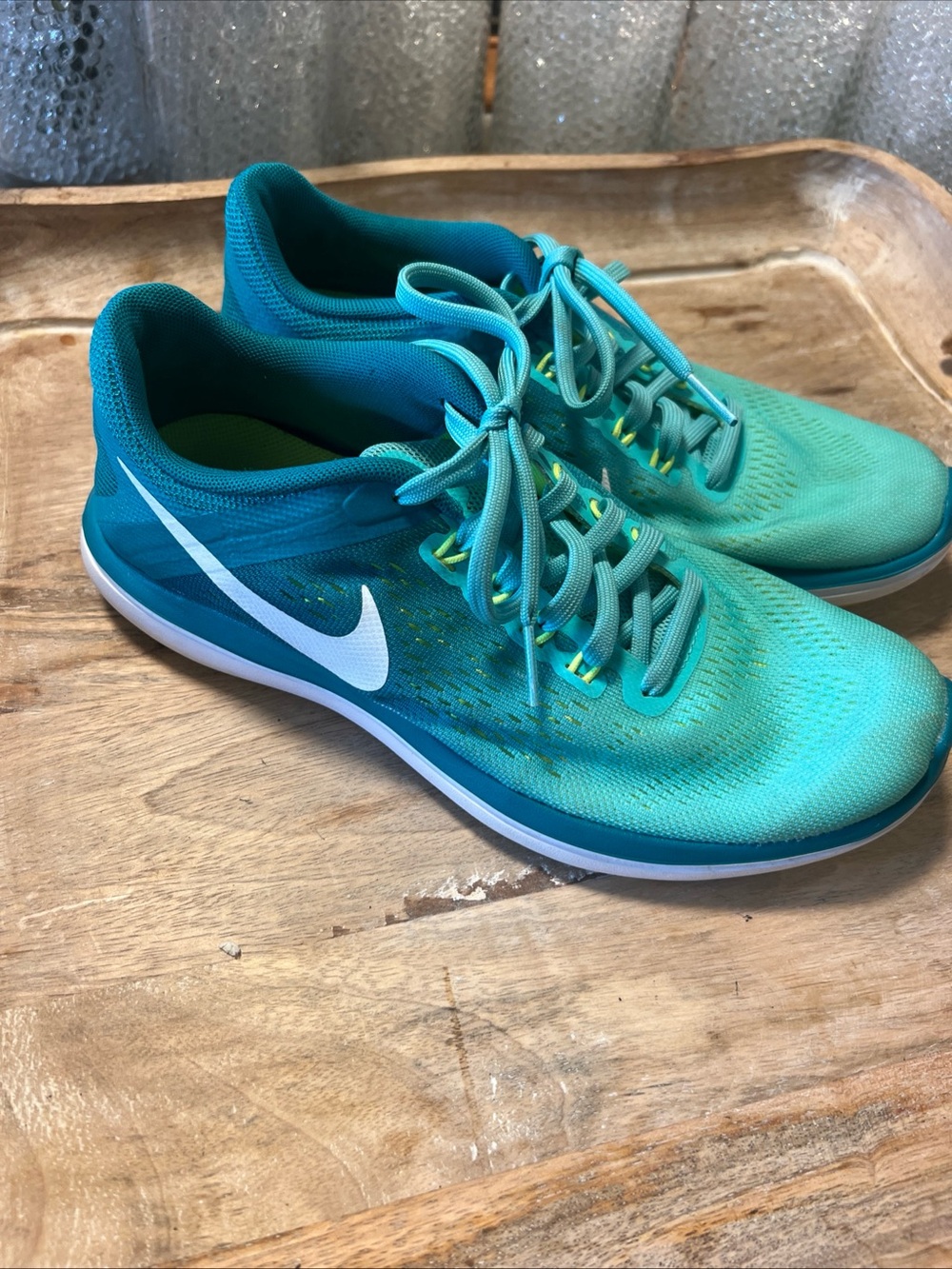 Nike Teal and Lime Flex 2016 Run Sneakers
